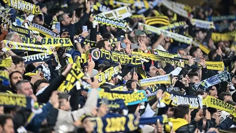 Fenerbahçe’de Kombine Fiyatları Açıklandı: Taraftar Ne Düşünüyor?