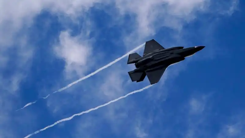 Atina’da Türkiye Kaygısı: ABD’nin F-35 İle Verdiği Çelişkili Sinyaller Neyi İfade Ediyor?