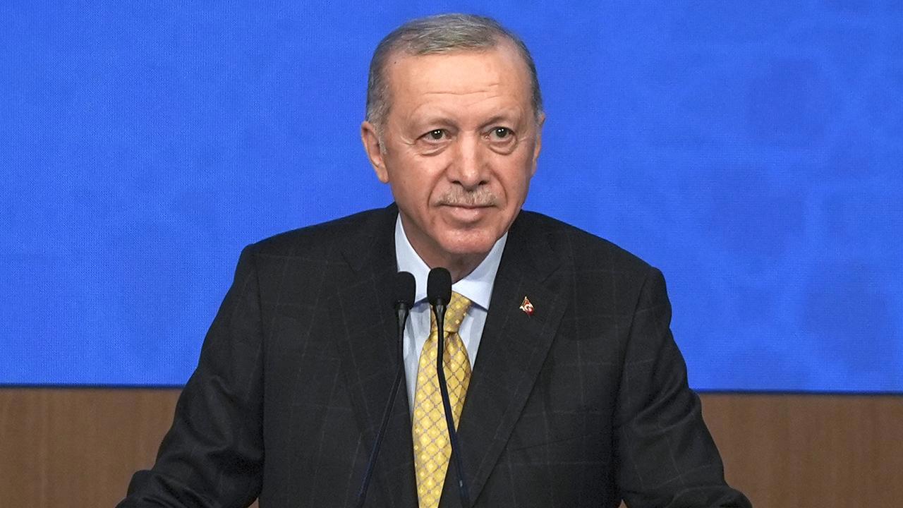 Cumhurbaşkanı Erdoğan'dan Deprem Bölgesine Müjdeli Haber: Tüm Konutlar Yıl Sonuna Teslim Edilecek