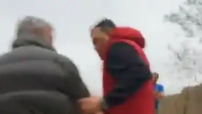 Jandarma, Sislerin İçinde Hayat Kurtaran Sireniyle Aileleri Rahatlattı