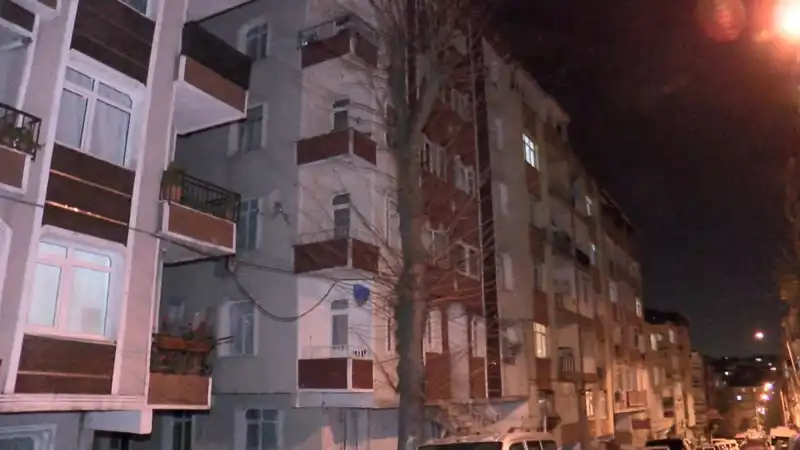 Altı Katlı Apartmanda Tüyler Ürperten Sesler: Panik ve Tahliye