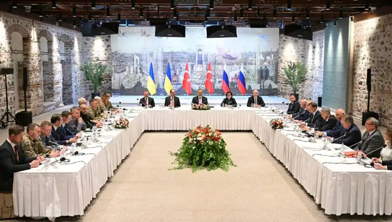 İstanbul’da Barış Zirvesi: Rus Heyetinin Tarihî Ziyareti Ne Anlama Geliyor?