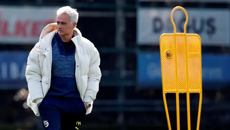 Mourinho’nun Futbol Stratejisi: Bir Numara ve Sırları