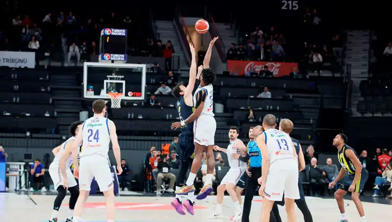 Euroleague Play-Off Heyecanı: Takımlar Pistte Kim Zafere Ulaşacak?