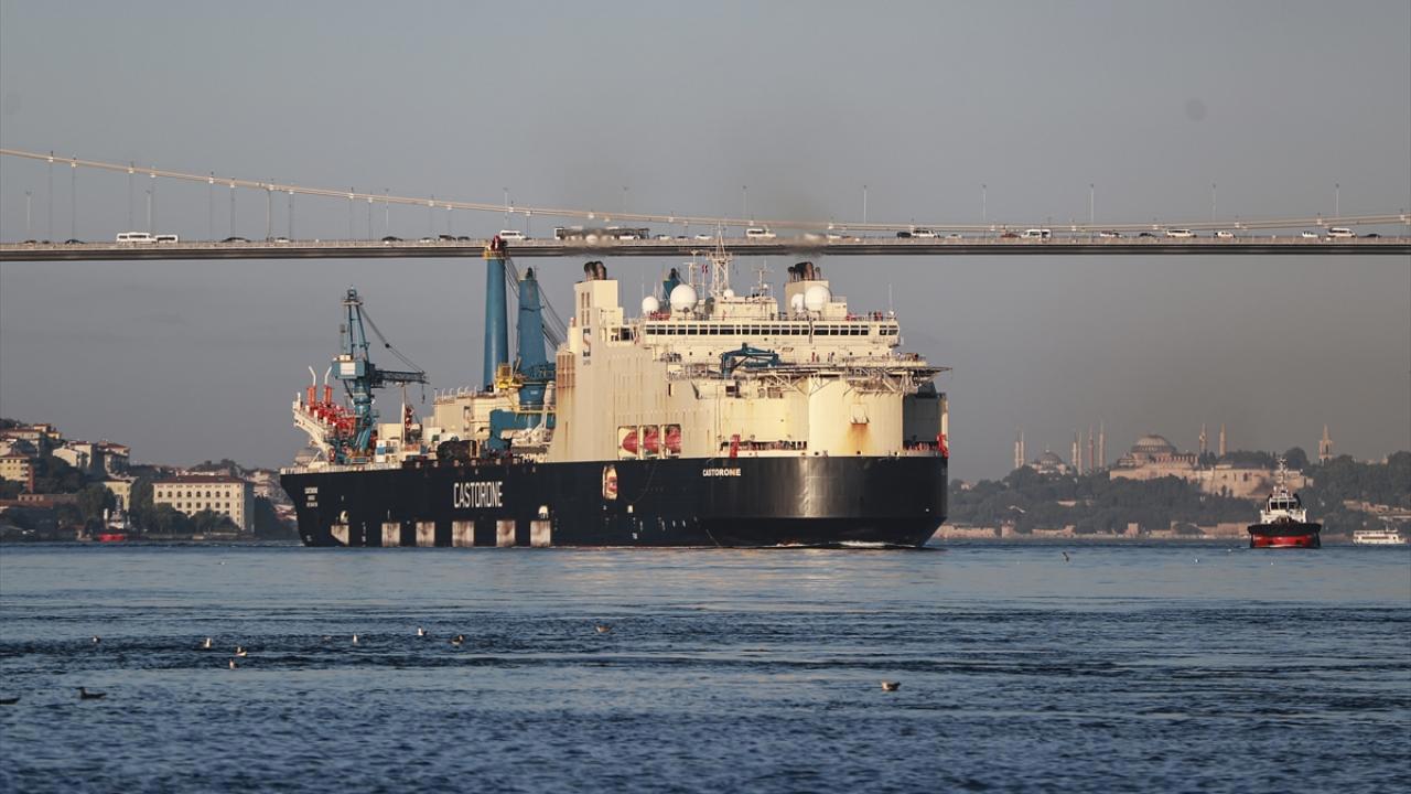 İstanbul Boğazı Gemiler İçin Yeniden Açıldı