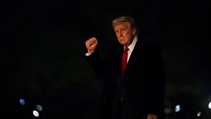 Ticaret Savaşları: ABD'de Trump'a Desteğin Azalmasının Nedenleri