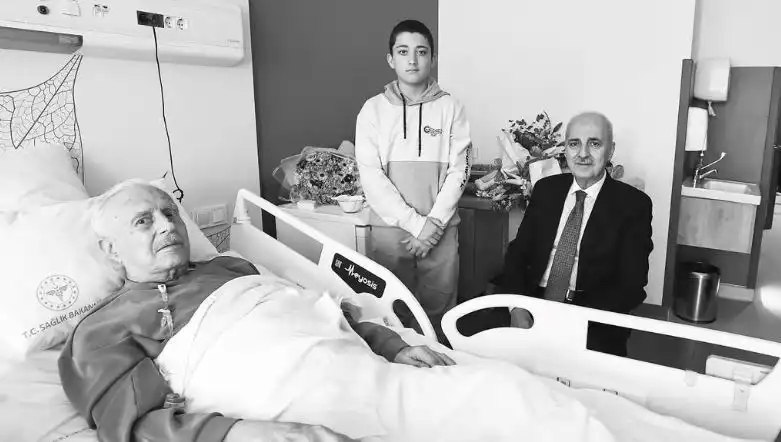 AK Parti Kurucusu Burhan Abiş Hayatını Kaybetti: Anıları ve Mirası
