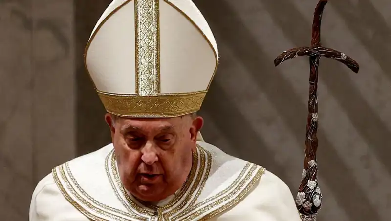 Vatikan'da Gözler Papa Francis Üzerinde: Hastane Günleri Uzadıkça Endişeler Artıyor