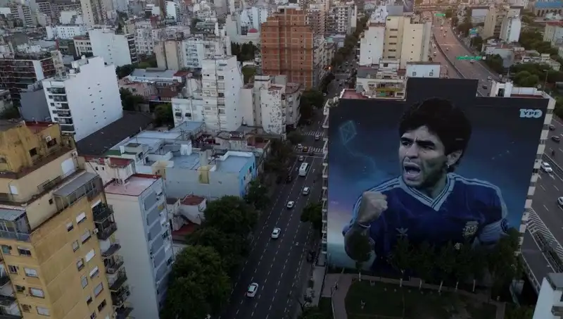 Maradona'nın Vefatında Sağlık Çalışanlarının Rolü: 7 Kişi Cinayetle Yargılanacak