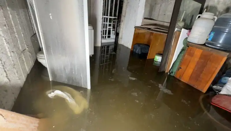 Avcılar'da Su Baskını: Hayat Durma Noktasına Geldi