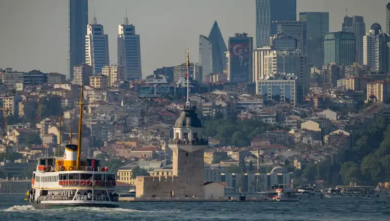 İstanbul’da Hafta Sonu Yaz Havası: Sıcaklıklar Rekor Kırıyor!