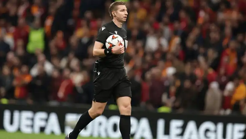 Galatasaray-Antalyaspor Maçında VAR Görevi Belçikalı Lawrence'a Verildi