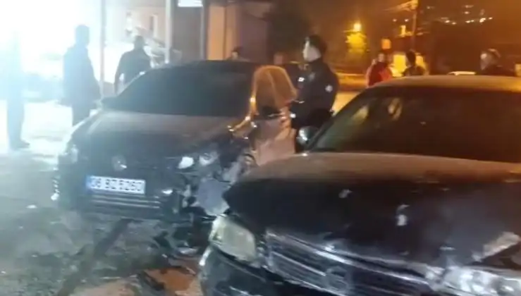 Çevirmeden Kaçarken Kaza Yapan Sürücüler, Olay Yerin Gözlüğü Oldu!