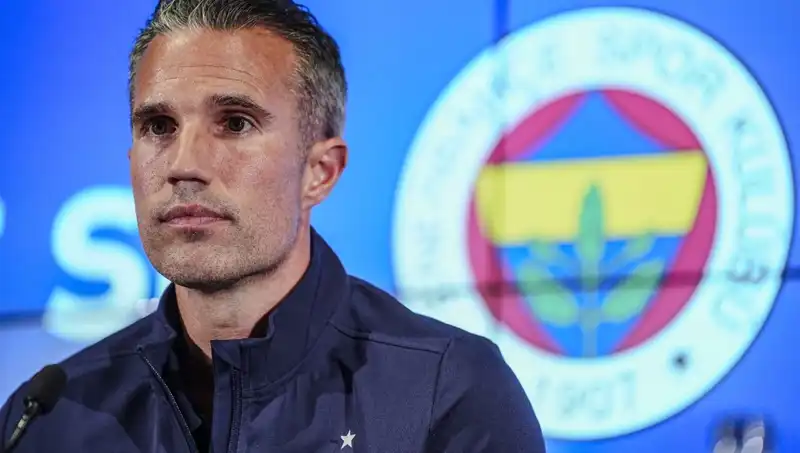 Robin van Persie Fenerbahçe'nin Şansı Hakkında Çarpıcı Açıklamalar Yaptı