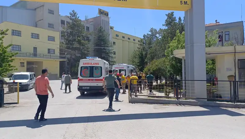 Çorum'daki Un Fabrikasında Korkutan Patlama: Yaralı Sayısı Artıyor