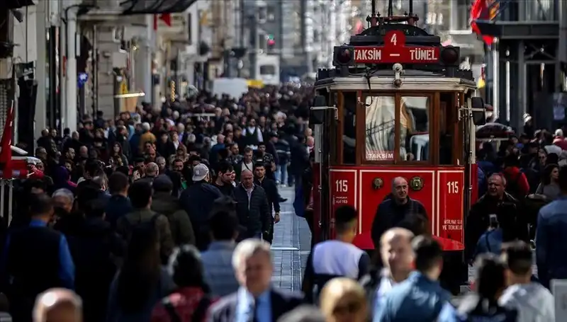 Türkiye'nin Nüfusu Yükselmeye Devam Ediyor: Yeni Veriler Ne Diyor?