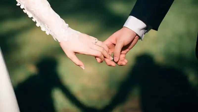Sosyal Medyadan Tanıştılar, Evlilik Vaadiyle 2,5 Milyon Lira Vurgun Yaptılar