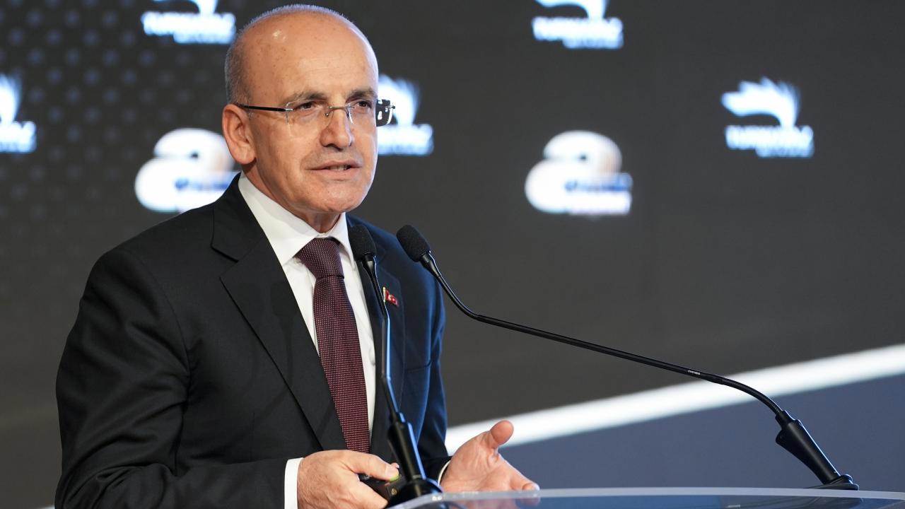 Bakan Şimşek'ten önemli açıklama: Enflasyon düşüyor